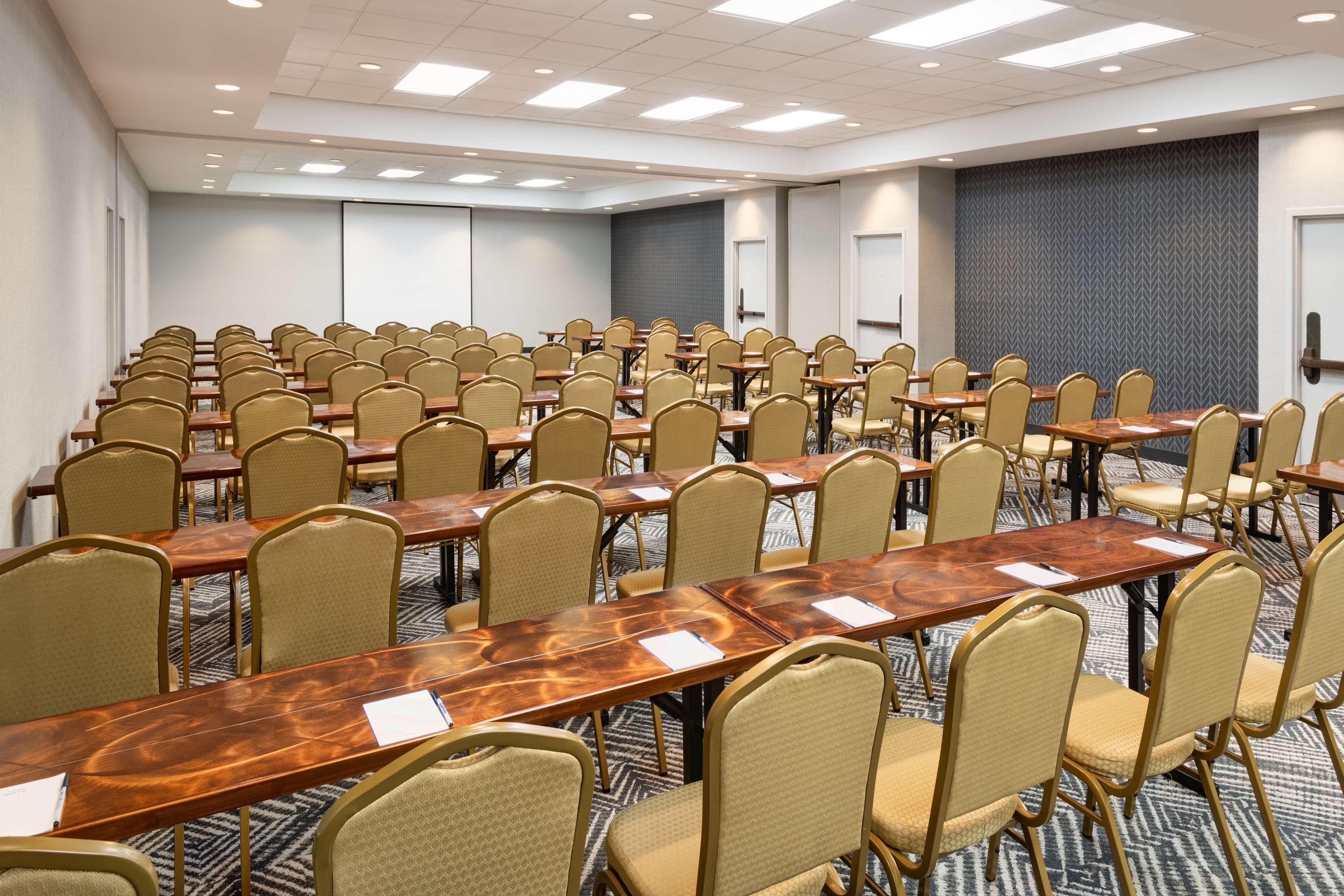 Radisson Hotel Nashville Airport Zewnętrze zdjęcie