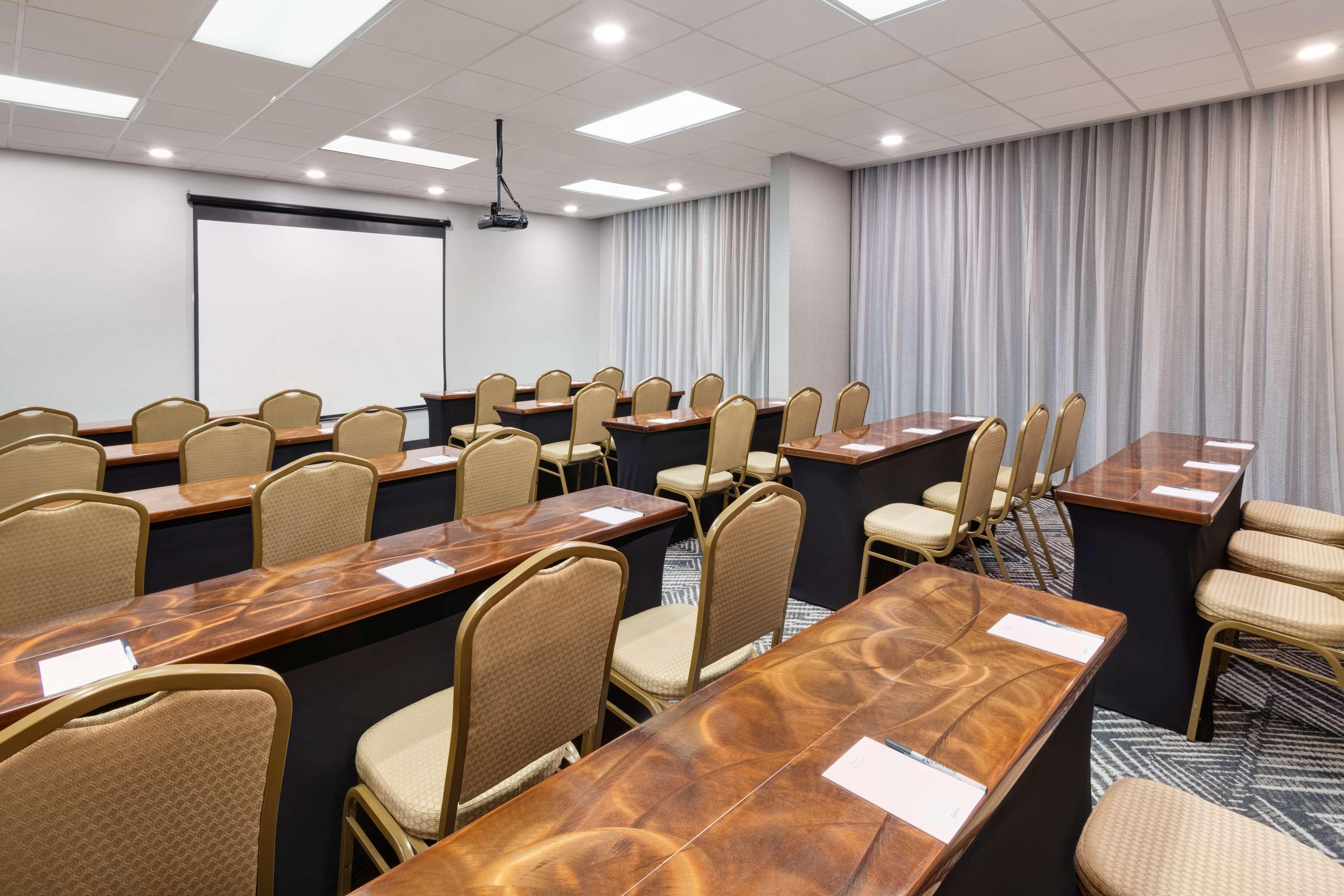 Radisson Hotel Nashville Airport Zewnętrze zdjęcie
